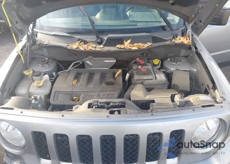 2015 Jeep Patriot High Altitude Edition z USA, uszkodzony, nr VIN 1C4NJRFB3FD348067